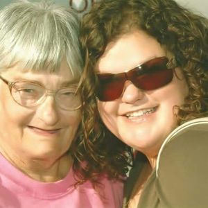 Meet your Posher, Tabitha